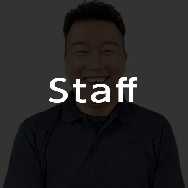 スタッフ